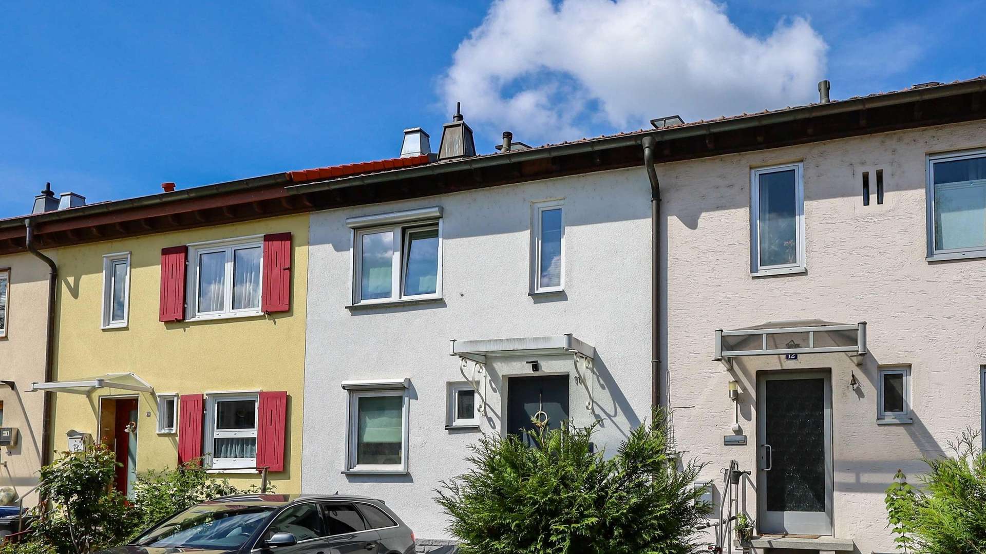 Außenansicht Front - Reihenmittelhaus in 79539 Lörrach mit 120m² kaufen