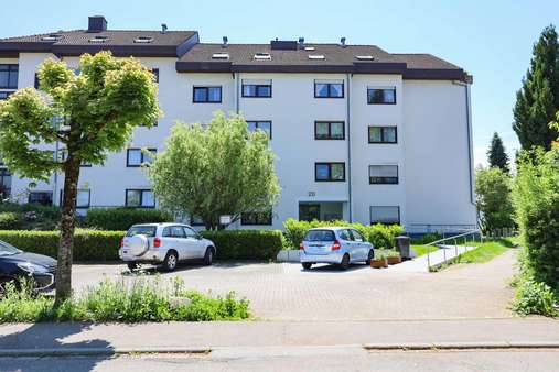 Außenansicht Front Außenansicht Front - Etagenwohnung in 79541 Lörrach mit 92m² kaufen