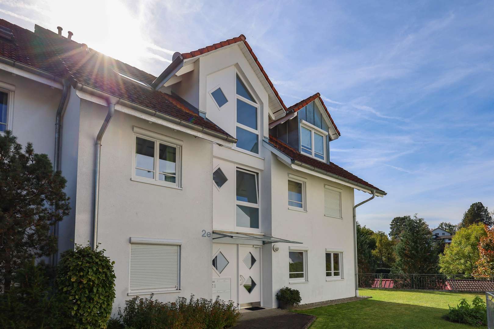 Hausansicht Nordostseite Hausansicht Nordostseite - Erdgeschosswohnung in 79650 Schopfheim mit 62m² kaufen