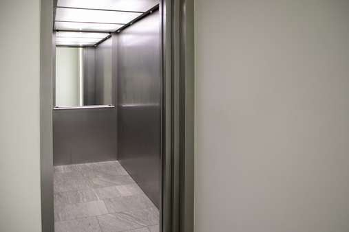 Lift - Etagenwohnung in 79539 Lörrach mit 147m² kaufen