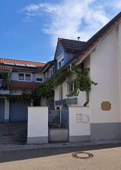 null - Mehrfamilienhaus in 79424 Auggen mit 249m² kaufen