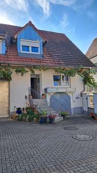 3- Familienhaus in Auggen - Mehrfamilienhaus in 79424 Auggen mit 249m² kaufen