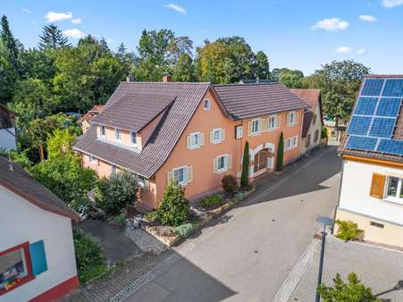Perle im Markgräflerland Perle im Markgräflerland - Einfamilienhaus in 79379 Müllheim mit 234m² kaufen