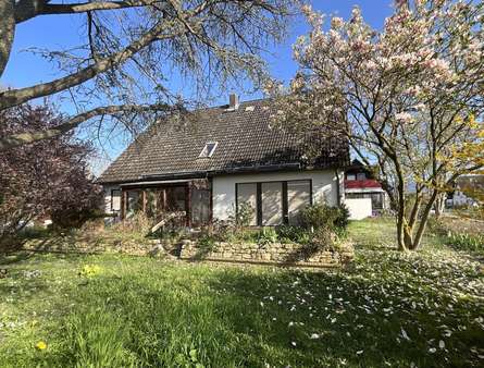 Garten - Einfamilienhaus in 79426 Buggingen mit 140m² kaufen