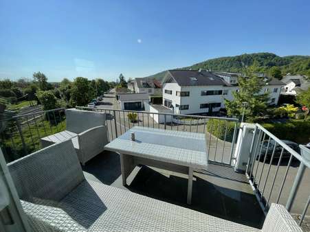 Blick von der Terrasse - Dachgeschosswohnung in 79639 Grenzach-Wyhlen mit 133m² kaufen