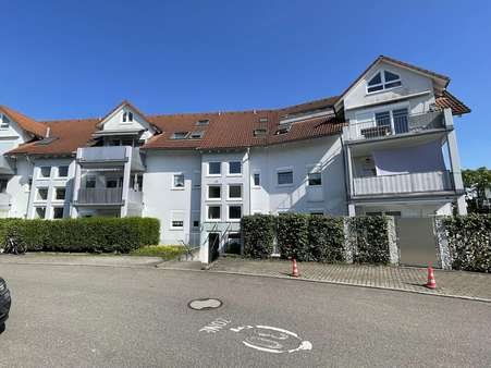 in 30er Zone - Dachgeschosswohnung in 79639 Grenzach-Wyhlen mit 133m² kaufen