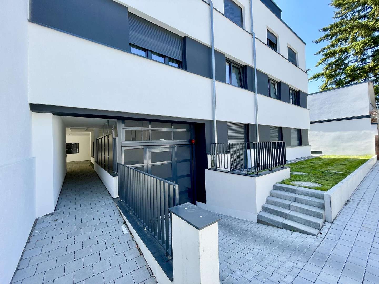 Wohnanlage - Etagenwohnung in 79639 Grenzach-Wyhlen mit 128m² kaufen