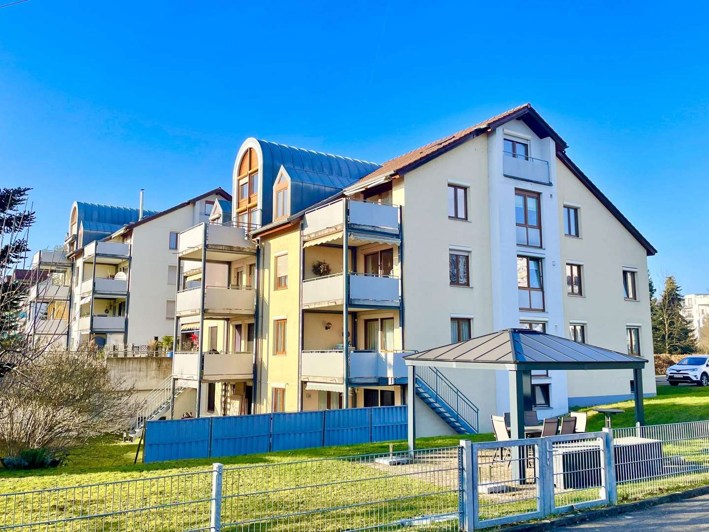 Hausansicht - Maisonette-Wohnung in 79618 Rheinfelden mit 127m² kaufen