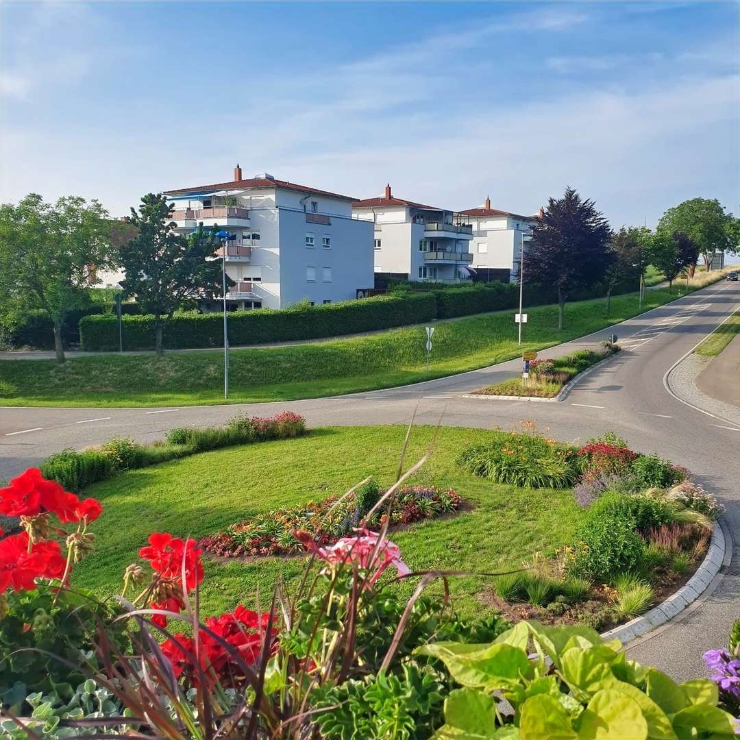 zentral in Heitersheim - Etagenwohnung in 79423 Heitersheim mit 85m² kaufen