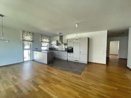 Große und helle Räume Große und helle Räume - Etagenwohnung in 79379 Müllheim mit 120m² kaufen