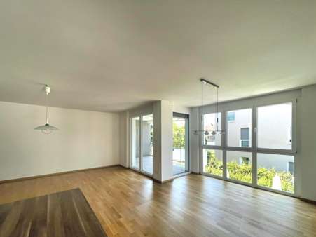 Wohn-/ Esszimmer Wohn-/ Esszimmer - Etagenwohnung in 79379 Müllheim mit 120m² kaufen