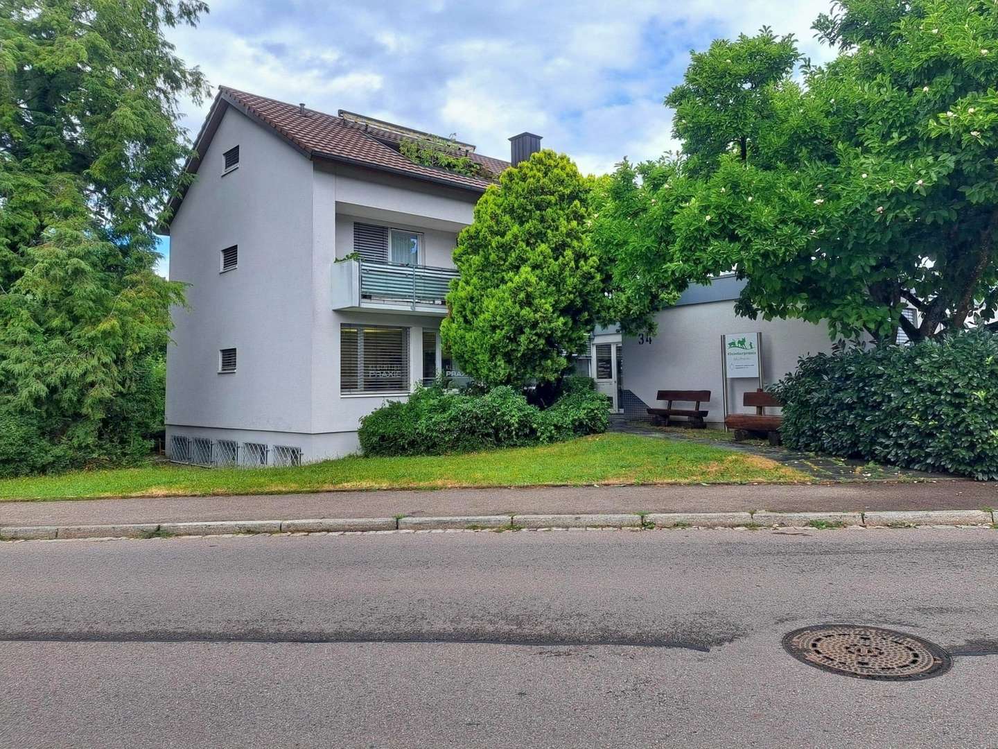 Mehrfamilienhaus zentral in Müllheim Mehrfamilienhaus zentral in Müllheim - Mehrfamilienhaus in 79379 Müllheim mit 570m² kaufen