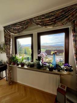 Fenster mit Ausblick - Einfamilienhaus in 79418 Schliengen mit 155m² kaufen