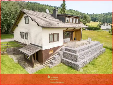 Am Ortsrand mit Alpensicht lässt es sich gut leben! Gepflegtes Einfamilienhaus in Hottingen