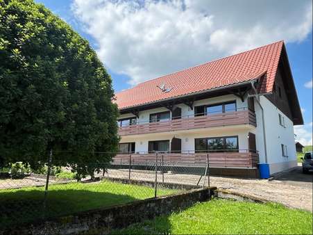 Blick Rückseite - Mehrfamilienhaus in 79809 Weilheim mit 323m² kaufen