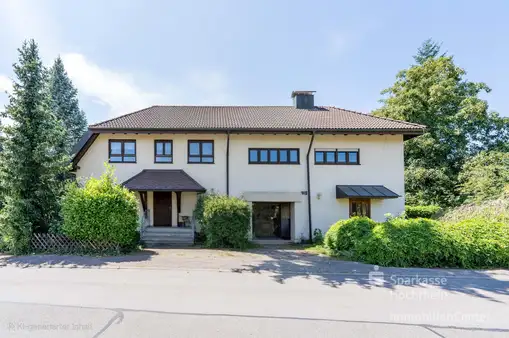 Toplage in Bad Säckingen! Fast 900 qm Grundstück und über 200 qm Wohnfläche mit viel Potenzial