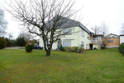 Außenansicht - Zweifamilienhaus in 79802 Dettighofen mit 150m² kaufen