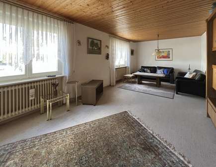 Wohnzimmer - Einfamilienhaus in 79798 Jestetten mit 173m² kaufen
