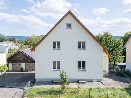 Charmantes Einfamilienhaus mit großem Grundstück und vielseitigem Potenzial in Murg