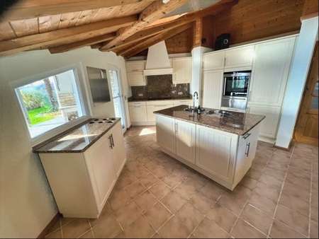 Teilansicht Küchenbereich Teilansicht Küchenbereich - Penthouse-Wohnung in 79761 Waldshut-Tiengen mit 288m² kaufen