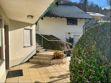 zugang Einliegerwohnung zugang Einliegerwohnung - Zweifamilienhaus in 79790 Küssaberg mit 201m² kaufen