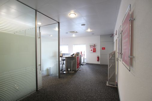 null - Büro in 79804 Dogern mit 158m² mieten