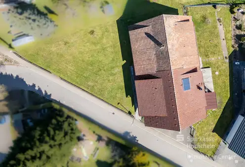 Altehrwürdiges Bauernhaus mit viel Platz sowohl innen als auch außen