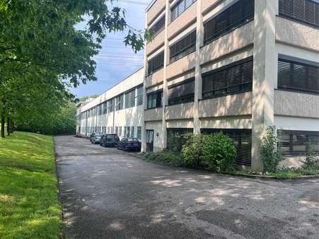 Verwaltungsgebäude - Produktion in 79664 Wehr mit 5111m² mieten