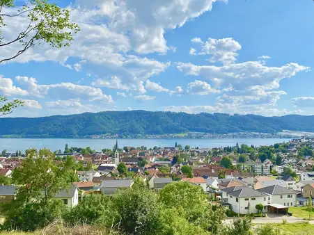 Charmante 2-Zi-Wohnung mit Süd-Balkon und Stellplatz