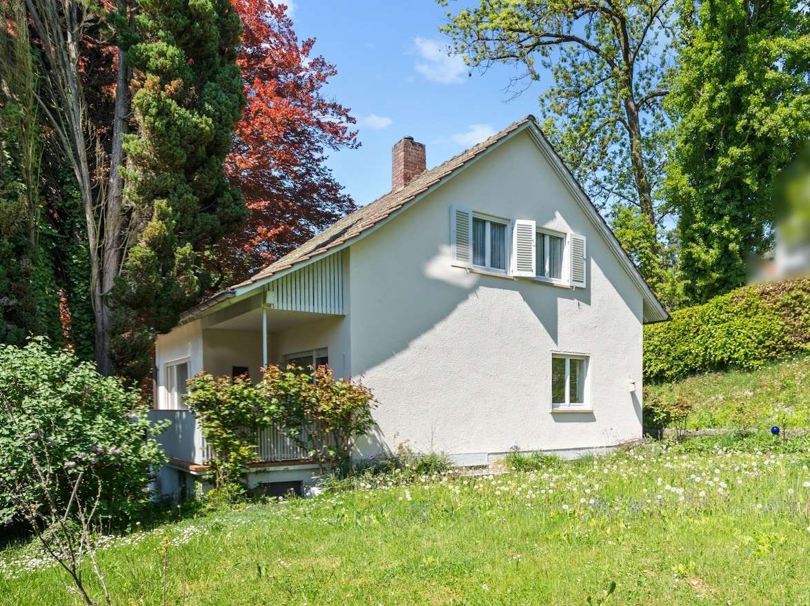 Wohnhaus mit Ausbaupotential - Einfamilienhaus in 88662 Überlingen mit 105m² kaufen