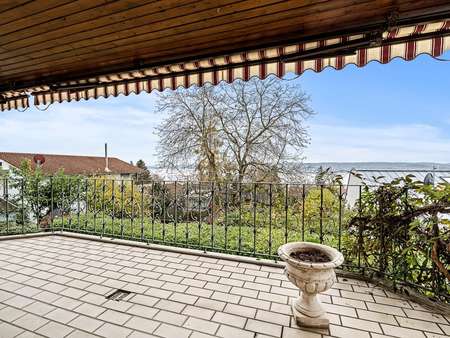 Südbalkon mit Seesicht - Villa in 88662 Überlingen mit 240m² kaufen