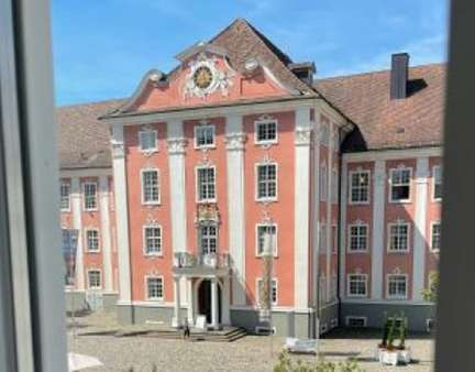 Blick aufs Schloss - Etagenwohnung in 88709 Meersburg mit 70m² kaufen