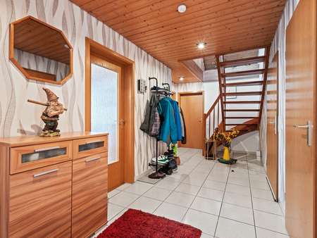 Flur - Maisonette-Wohnung in 88677 Markdorf mit 96m² kaufen