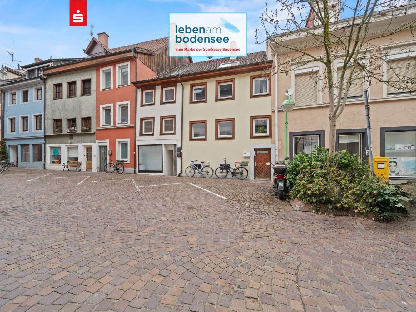 Außenansicht Außenansicht - Zweifamilienhaus in 78462 Konstanz mit 219m² kaufen
