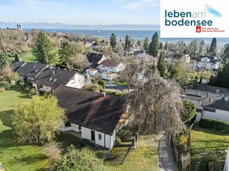 Geometrie des Besonderen – Einzigartige Architektenvilla in ruhiger Aussichtslage