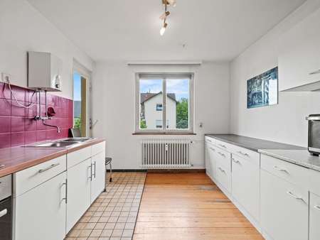 Küche im Obergeschoss - Zweifamilienhaus in 88662 Überlingen mit 204m² kaufen