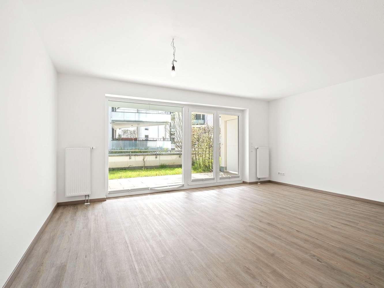 Helles Wohnzimmer Helles Wohnzimmer - Erdgeschosswohnung in 88662 Überlingen mit 93m² kaufen