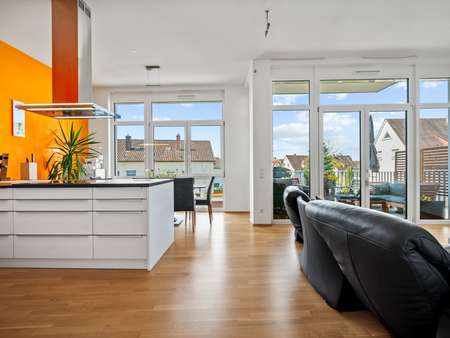 helle Räume - Etagenwohnung in 88048 Friedrichshafen mit 111m² kaufen