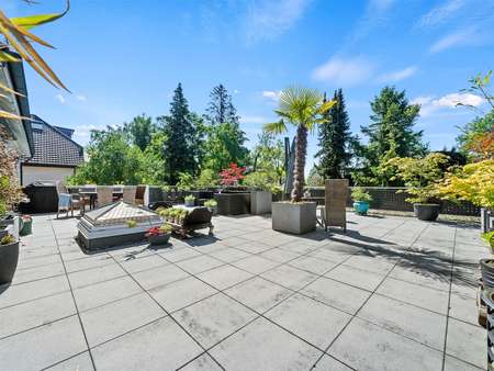 Terrasse Terrasse - Maisonette-Wohnung in 78464 Konstanz mit 257m² kaufen