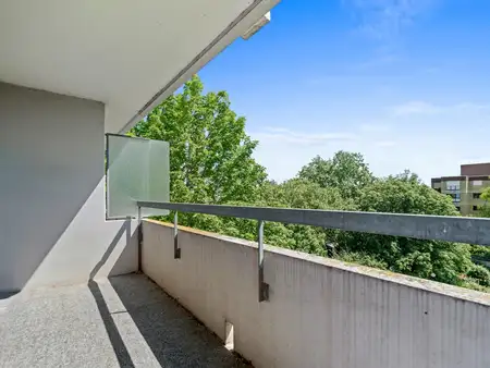 Charmante 2-Zimmerwohnung mit Balkon und Tiefgaragenstellplatz