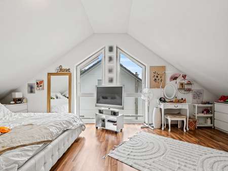 Im Studiozimmer - Doppelhaushälfte in 88662 Überlingen mit 150m² kaufen