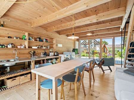 Offen gestalteter Wohnbereich - Zweifamilienhaus in 88662 Überlingen mit 136m² kaufen