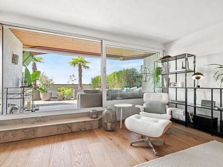 Wohnzimmer und Terrasse Wohnzimmer und Terrasse - Etagenwohnung in 88709 Meersburg mit 91m² kaufen