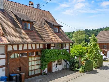 Fachwerkhaus-Doppelhaushälfte Fachwerkhaus-Doppelhaushälfte - Einfamilienhaus in 88682 Salem mit 245m² kaufen