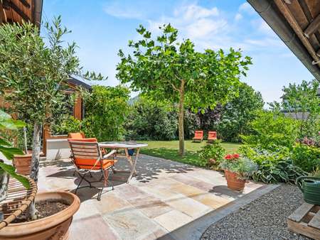 Naturstein-Terrasse Naturstein-Terrasse - Einfamilienhaus in 88682 Salem mit 245m² kaufen