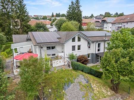 zoz1486haus2 zoz1486haus2 - Zweifamilienhaus in 78357 Mühlingen mit 250m² kaufen