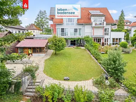 großzügiges, modernes Wohnhaus mit 3 Einliegerwohnungen