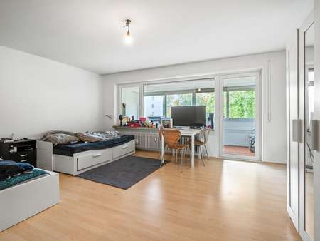 Wohnzimmer - Etagenwohnung in 78467 Konstanz mit 61m² kaufen