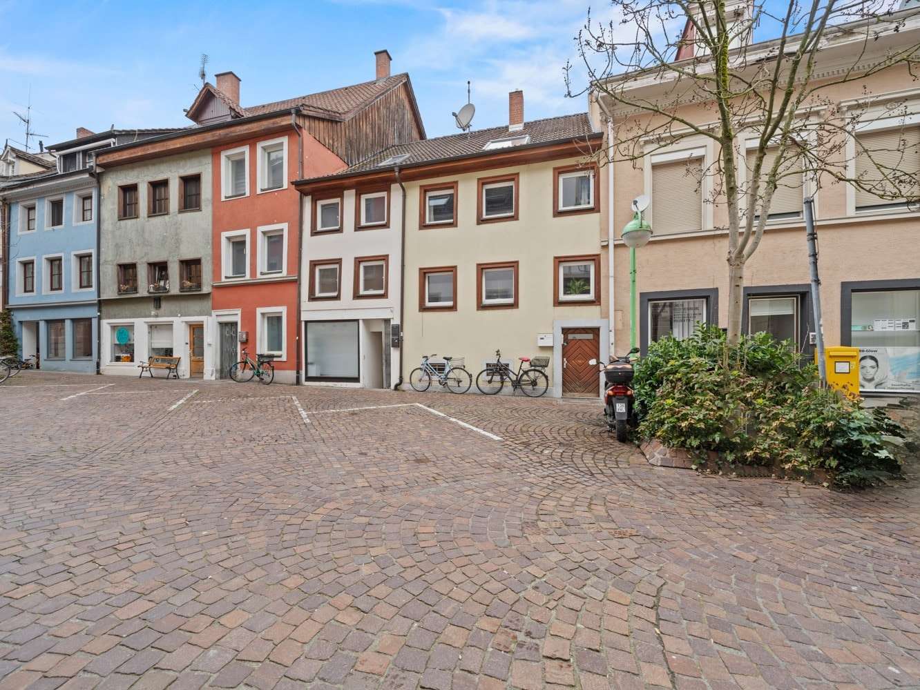 Außenansicht - Zweifamilienhaus in 78462 Konstanz mit 219m² kaufen