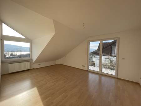 Zimmer im Dachgeschoss - Doppelhaushälfte in 78343 Gaienhofen mit 189m² kaufen